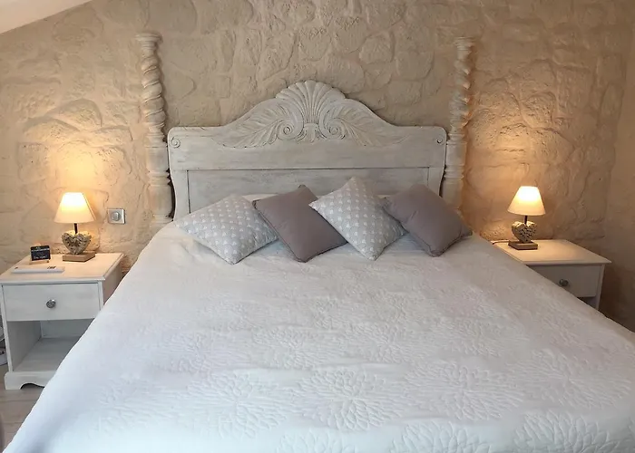 בית הארחה Le Pujol 3*